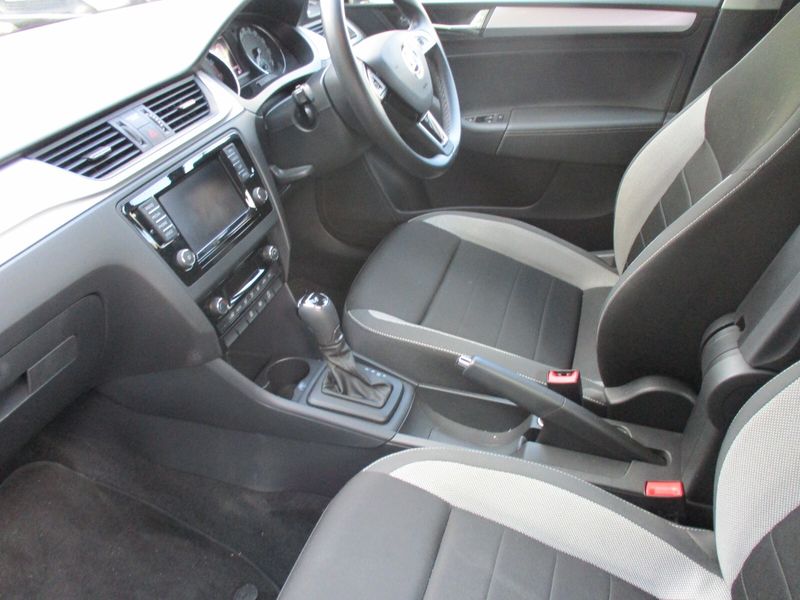 Skoda Rapid Spaceback 1.0 TSI 110 SE Tech 5dr DSG