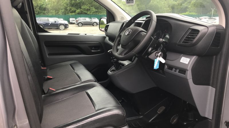 Toyota Proace 1.5D 120 Icon Van