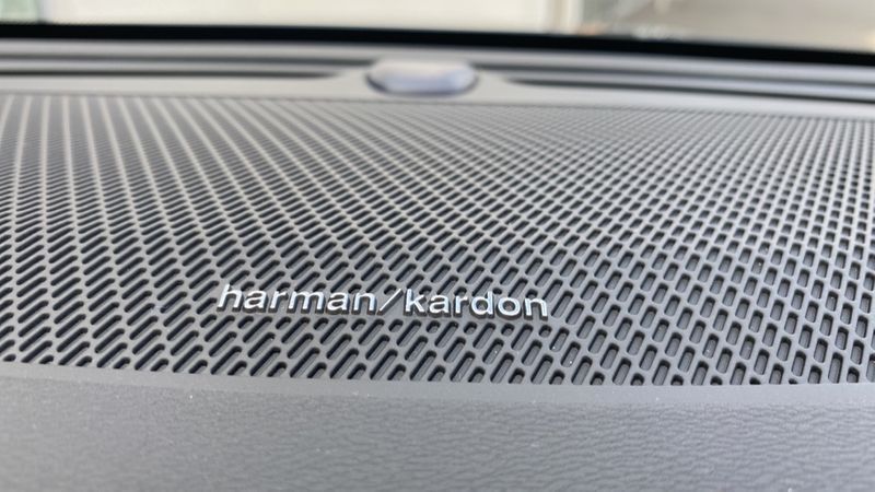 Volvo V60 2.0 B4D R DESIGN 5dr Auto