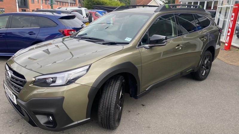 Subaru Outback 2.5i Field 5dr Lineartronic