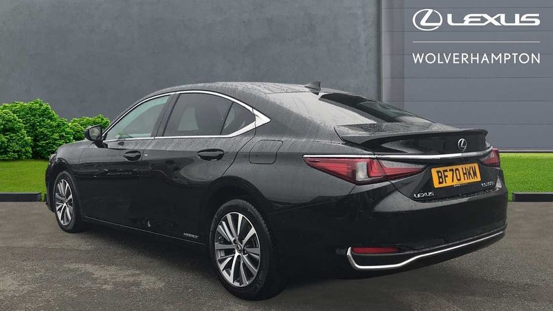 Lexus ES 300h 2.5 4dr CVT