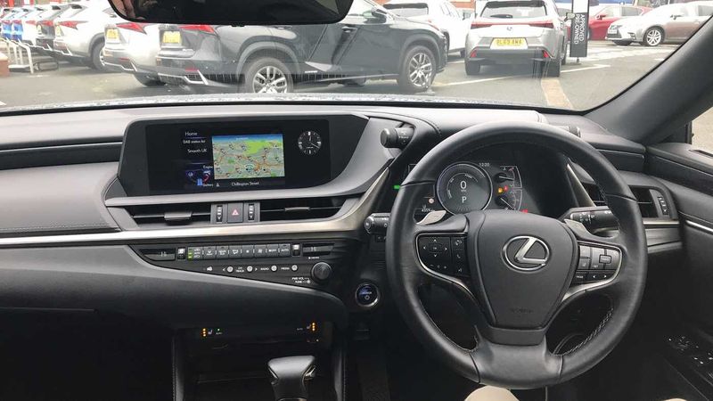 Lexus ES 300h 2.5 4dr CVT