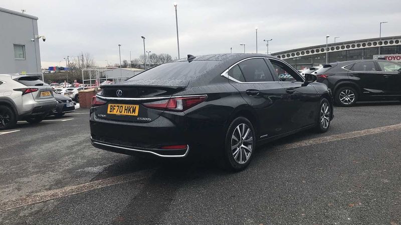 Lexus ES 300h 2.5 4dr CVT