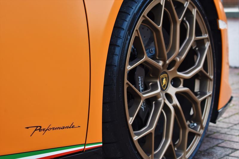 Lamborghini Huracan LP 640-4 Performante 2dr LDF