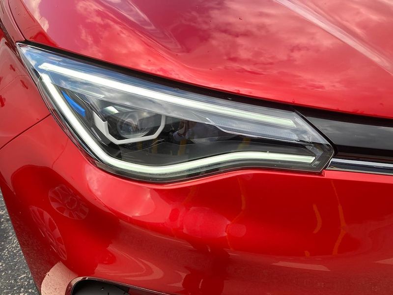 Renault Zoe 80kW Iconic R110 50kWh Rapid Charge 5dr Auto