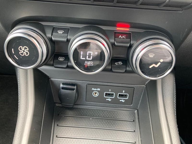 Renault Zoe 80kW Iconic R110 50kWh Rapid Charge 5dr Auto