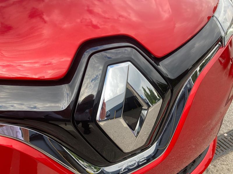 Renault Zoe 80kW Iconic R110 50kWh Rapid Charge 5dr Auto