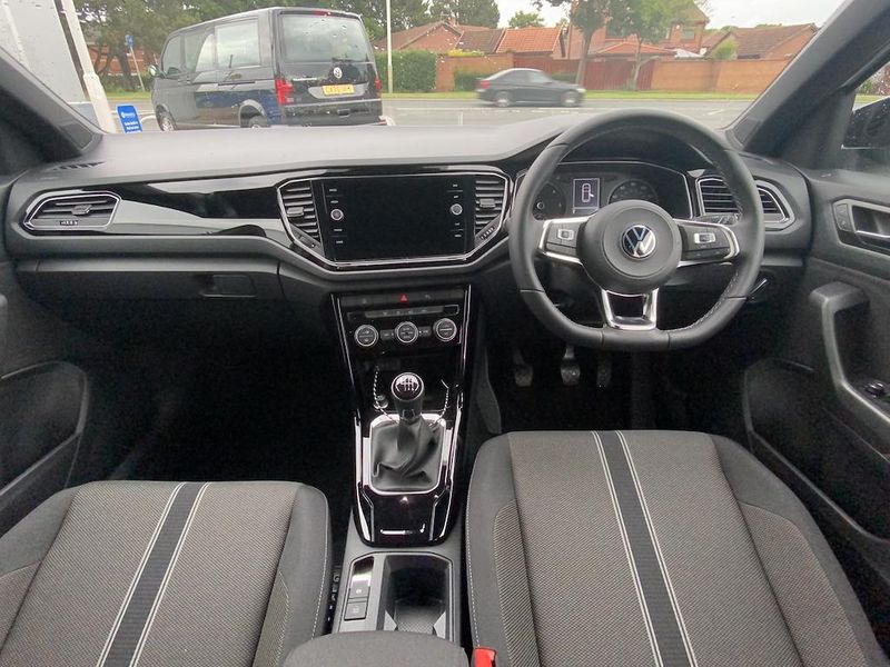 Volkswagen T-Roc 2.0 TDI 115 Black Edition 5dr