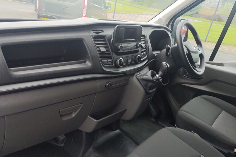 Ford Transit 2.0 EcoBlue 130ps H2 Leader Van