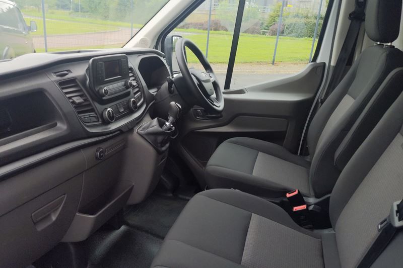Ford Transit 2.0 EcoBlue 130ps H2 Leader Van