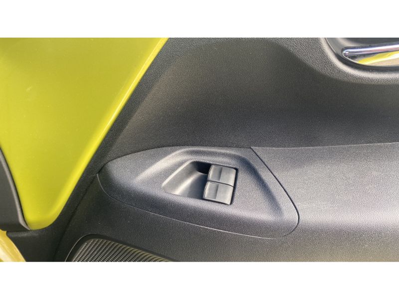 Peugeot 108 1.0 72 Collection 5dr