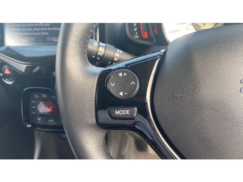 Peugeot 108 1.0 72 Collection 5dr