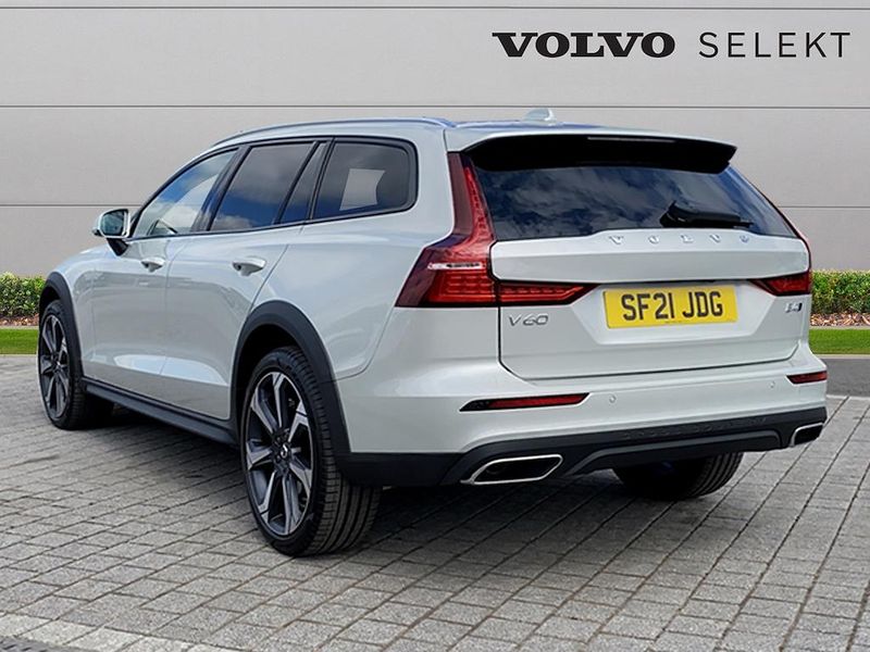 Volvo V60 2.0 B4D Cross Country 5dr AWD Auto