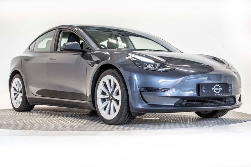 Tesla Model 3 Long Range AWD 4dr Auto