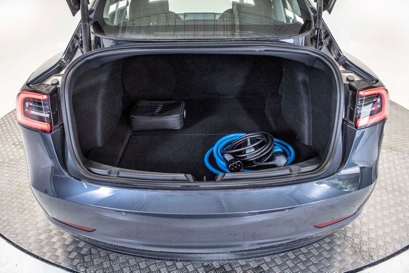 Tesla Model 3 Long Range AWD 4dr Auto