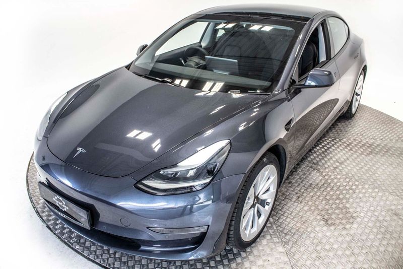 Tesla Model 3 Long Range AWD 4dr Auto