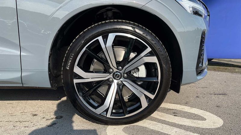 Volvo XC60 2.0 T6 Recharge PHEV R DESIGN 5dr AWD Auto