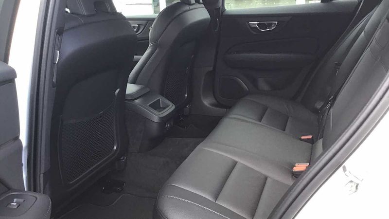Volvo V60 2.0 B4D Inscription 5dr Auto