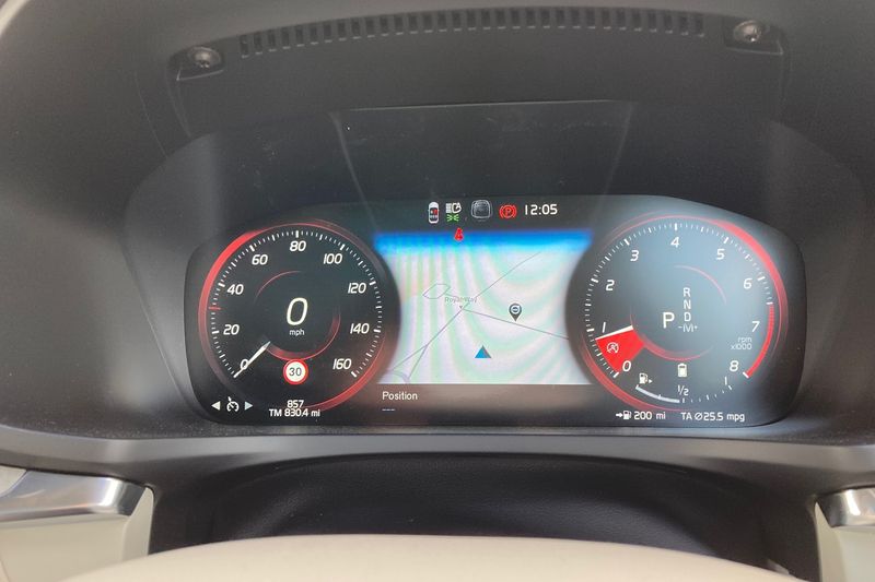Volvo V60 2.0 B4P Inscription 5dr Auto