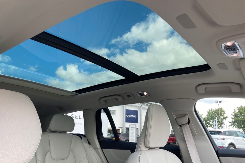 Volvo V60 2.0 B4P Inscription 5dr Auto