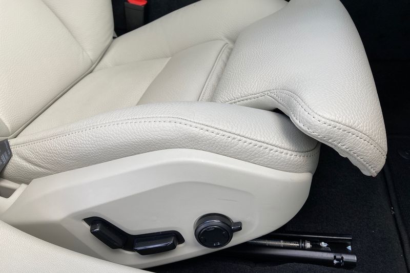 Volvo V60 2.0 B4P Inscription 5dr Auto