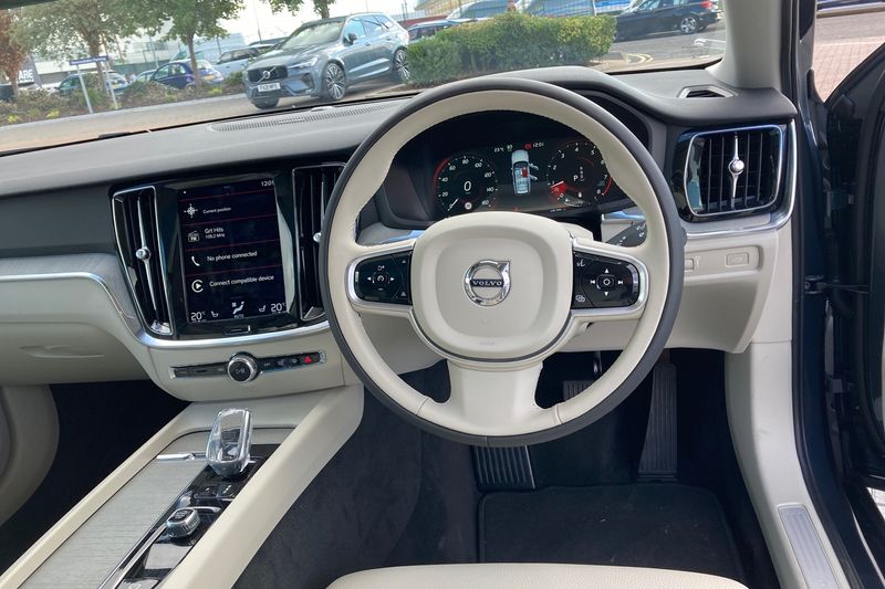 Volvo V60 2.0 B4P Inscription 5dr Auto