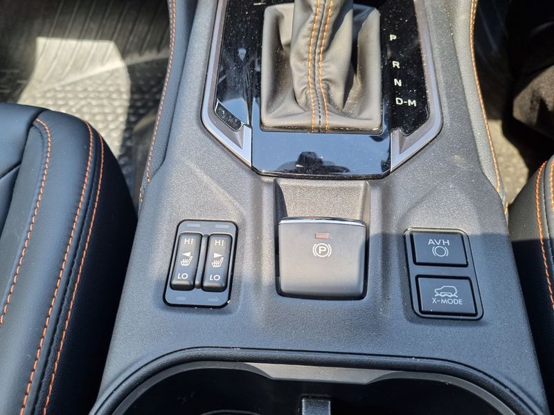 Subaru XV 2.0i SE Premium 5dr Lineartronic