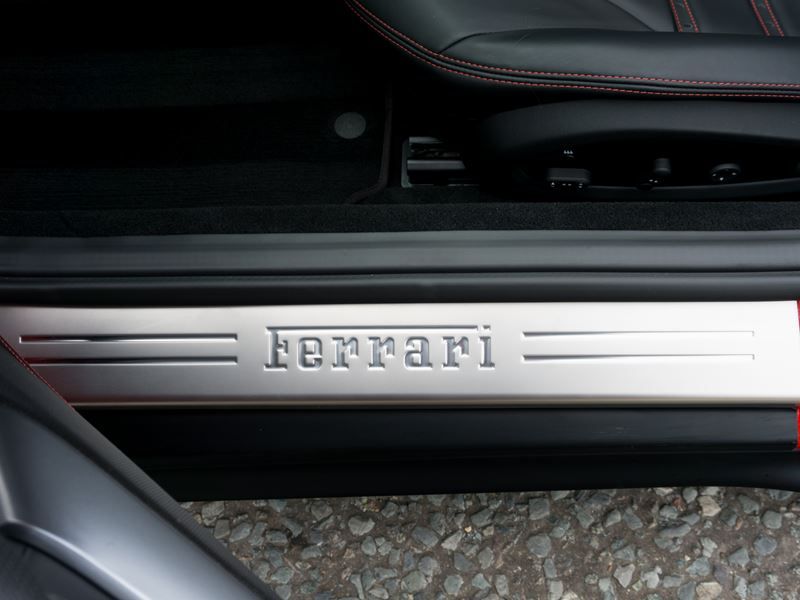 Ferrari 812 Superfast 2dr Auto