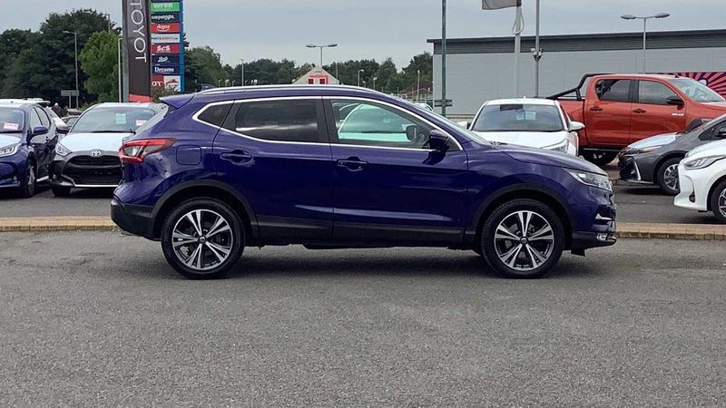 Nissan Qashqai 1.5 dCi N-Connecta 5dr