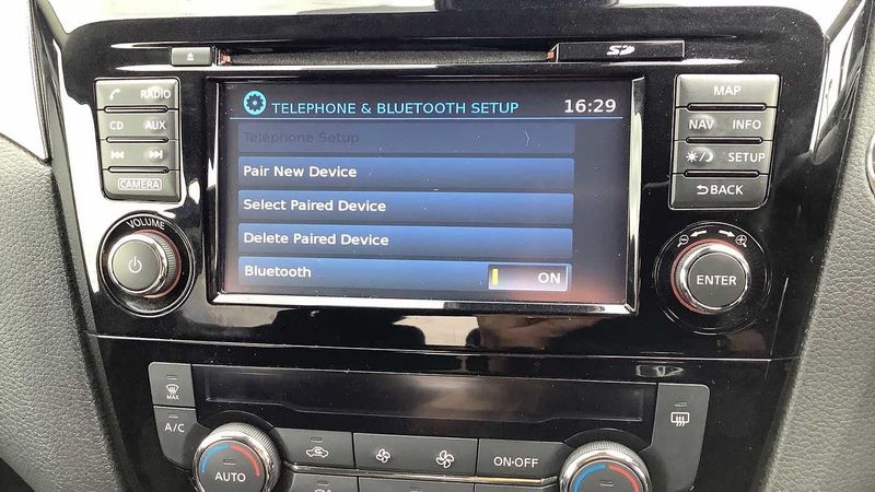 Nissan Qashqai 1.5 dCi N-Connecta 5dr