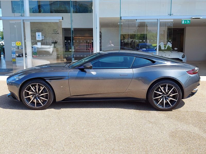 Aston Martin DB11 V12 2dr Touchtronic Auto