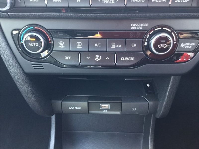 Kia E Niro 150kW 4+ 64kWh 5dr Auto