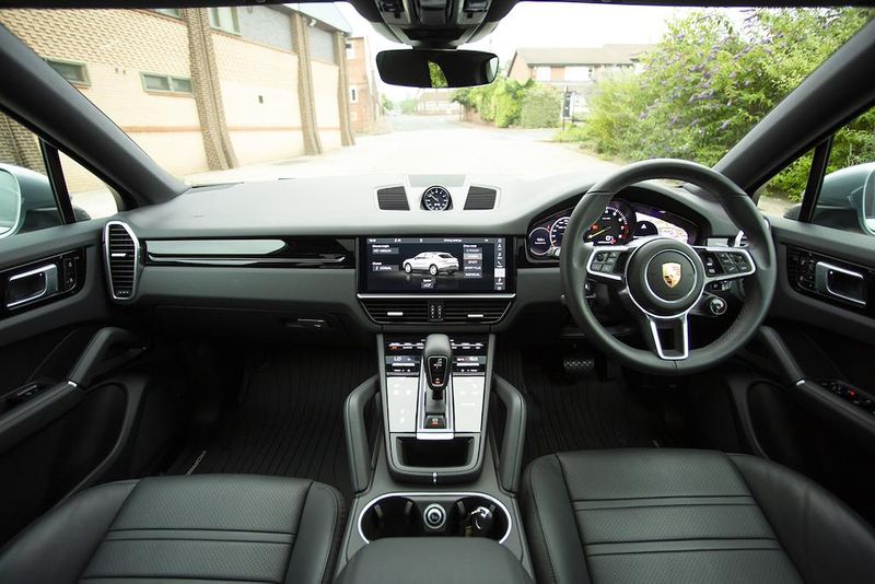 Porsche Cayenne E-Hybrid 5dr Tiptronic S