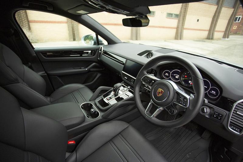 Porsche Cayenne E-Hybrid 5dr Tiptronic S