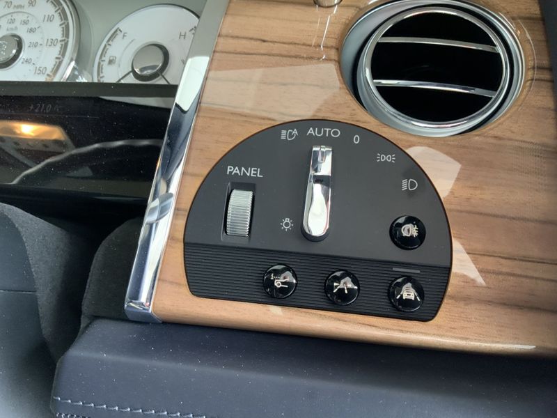 Rolls Royce Dawn 2dr Auto