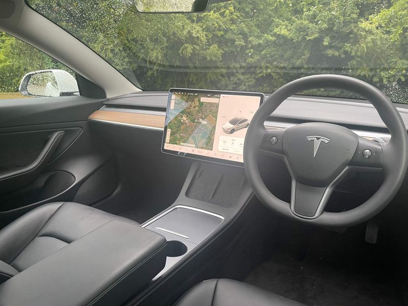 Tesla Model 3 Long Range AWD 4dr Auto