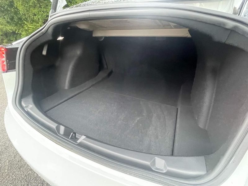 Tesla Model 3 Long Range AWD 4dr Auto