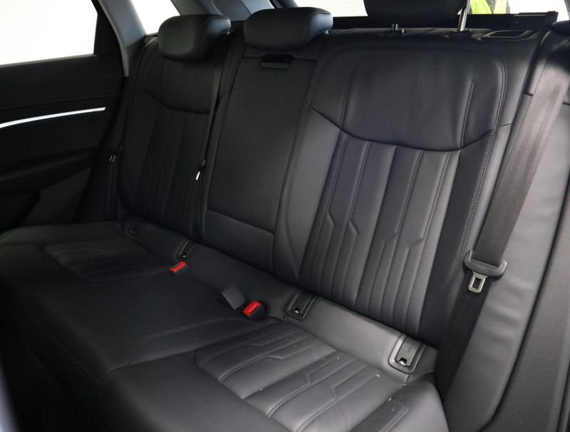 Audi E Tron 300kW 55 Quattro 95kWh Launch Edition 5dr Auto