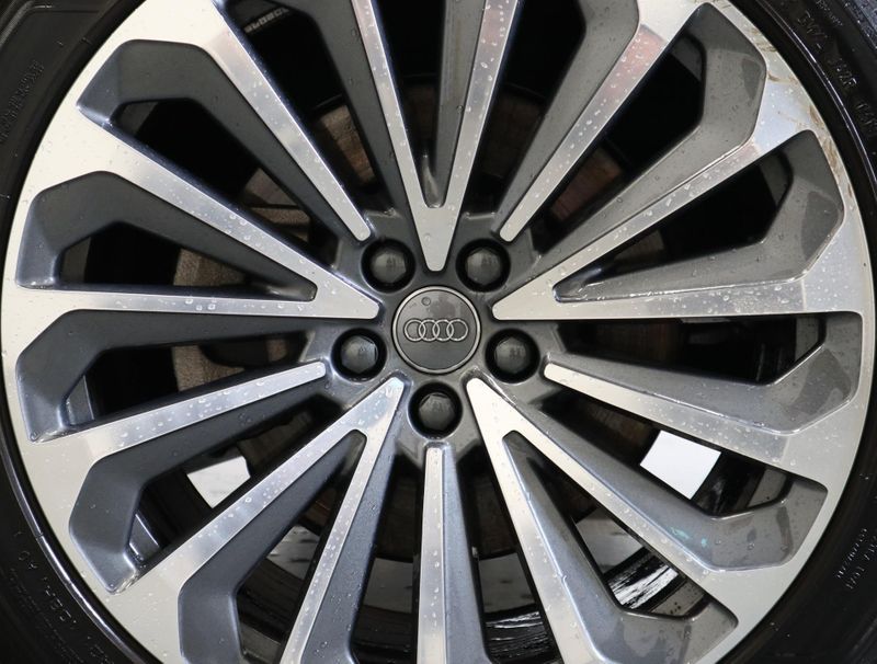 Audi E Tron 300kW 55 Quattro 95kWh Launch Edition 5dr Auto