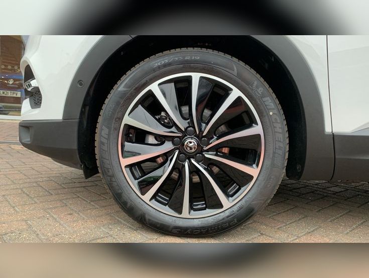 Vauxhall Grandland X