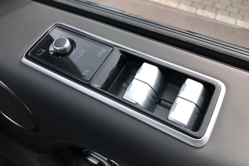Land Rover Range Rover 3.0 SDV6 Vogue SE 4dr Auto