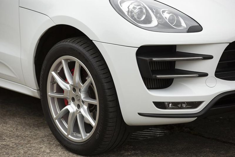 Porsche Macan Turbo 5dr PDK