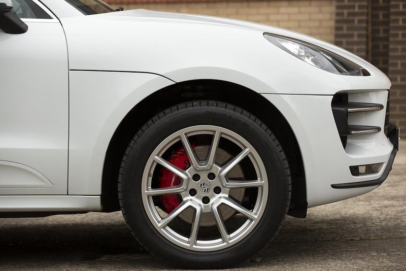 Porsche Macan Turbo 5dr PDK