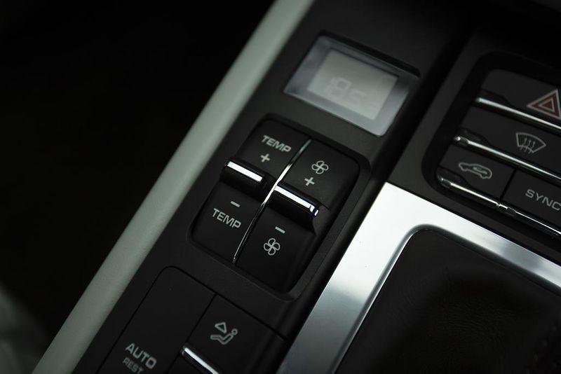 Porsche Macan Turbo 5dr PDK