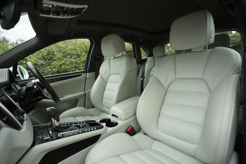 Porsche Macan Turbo 5dr PDK