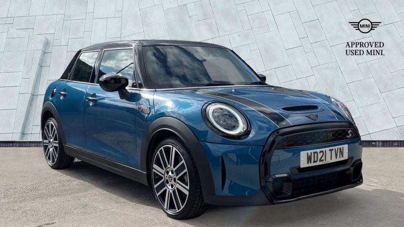 MINI Hatchback 2.0 Cooper S Exclusive 5dr