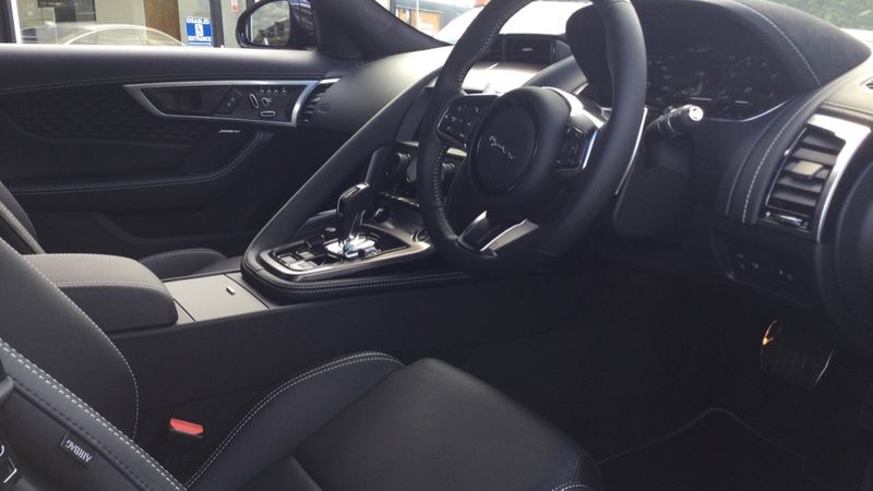Jaguar F Type 5.0 P450 S/C V8 First Edition 2dr Auto AWD