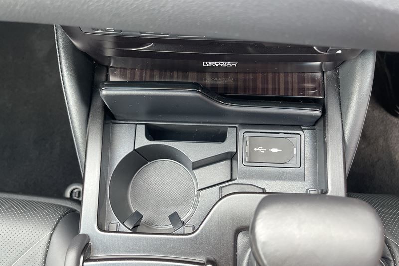 Lexus ES 300h 2.5 Takumi 4dr CVT