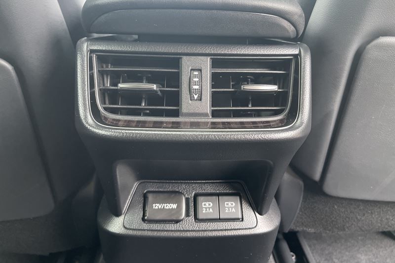 Lexus ES 300h 2.5 Takumi 4dr CVT