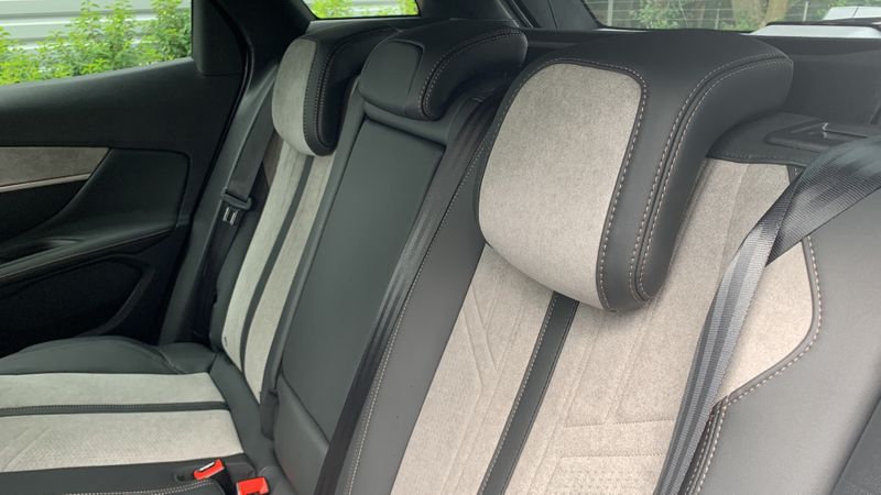 Peugeot 3008 1.6 Hybrid 225 GT Premium 5dr e-EAT8